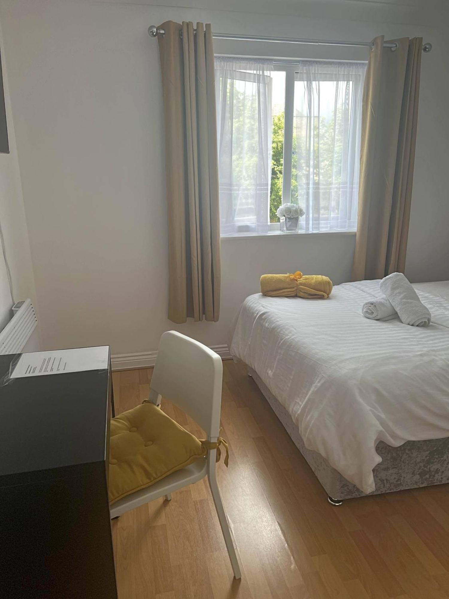 Luxury Rooms And An En-Suite Room With Free Wi-Fi Clarendon Way Colchester Dış mekan fotoğraf